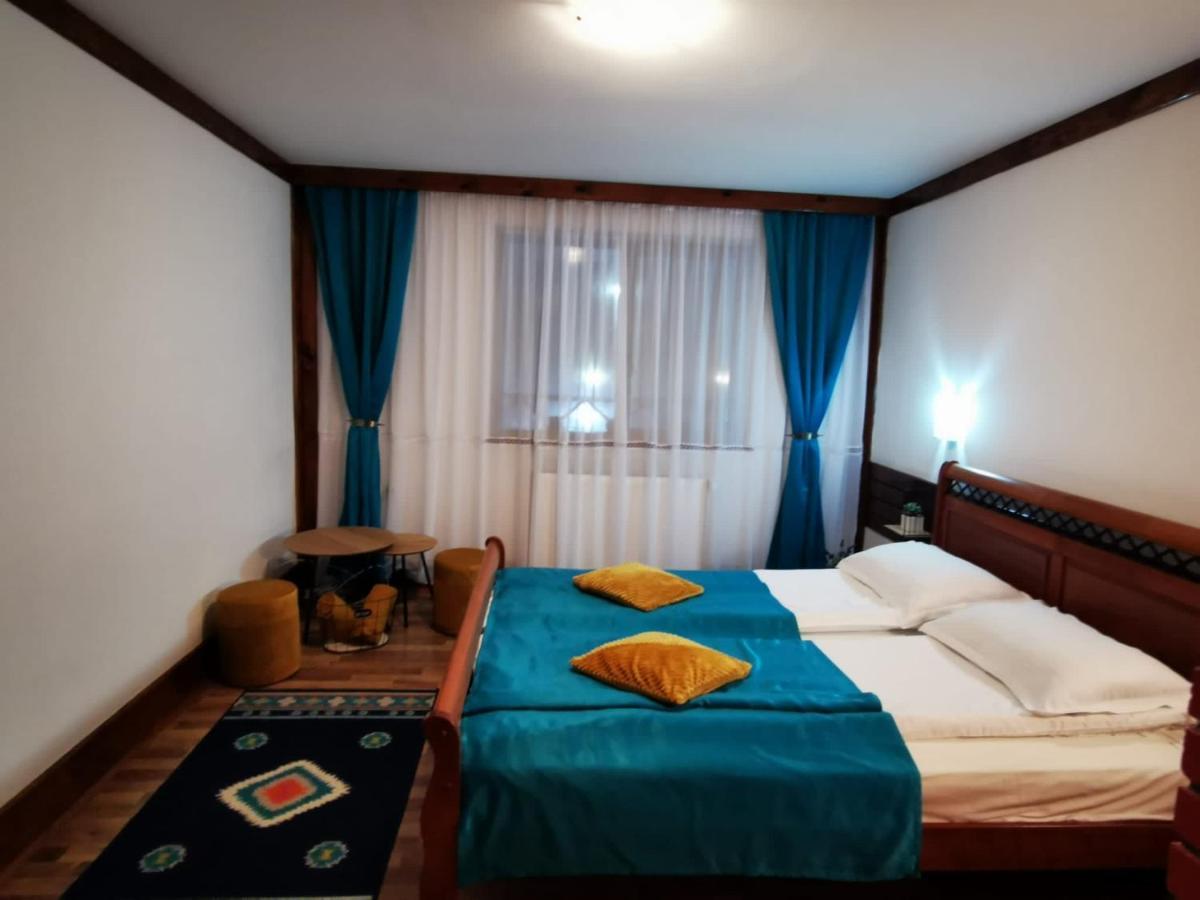 Hotel Romanitza 3*